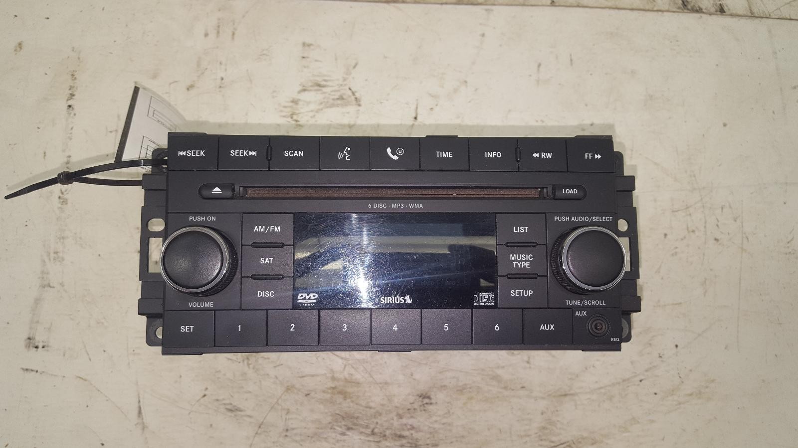08 09 10 Dodge Avenger Audio Equipment Radio AM-FM-6CD **May Need Programming**