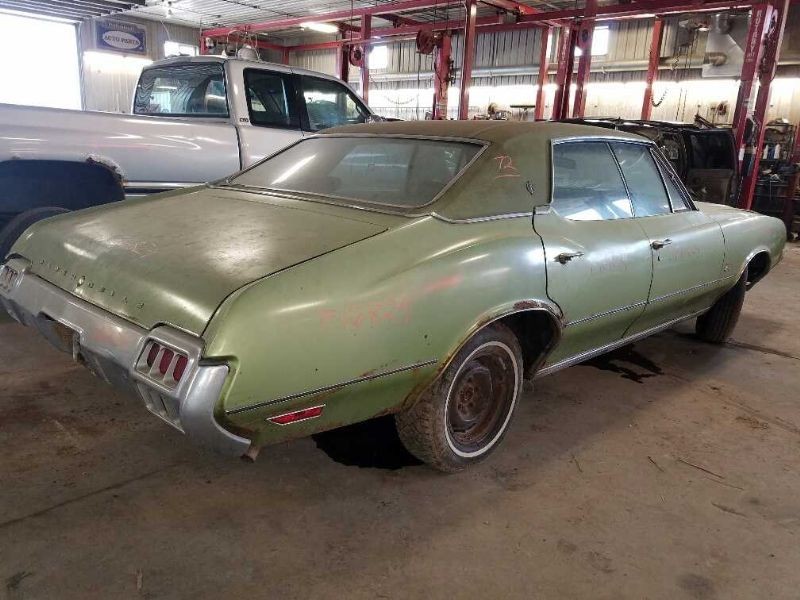UNTESTED A/M RADIO FOR REBUILD FITS 1972 CUTLASS 996055