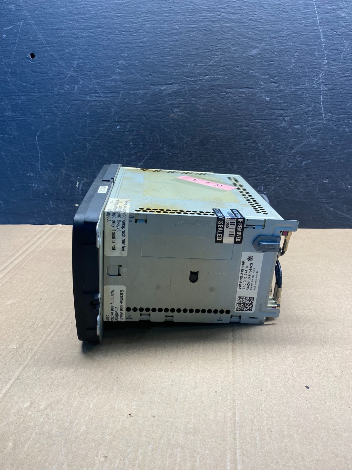 2009 to 2017 Volkswagen Tiguan Radio CD Player Screen Display OEM ae7509 DG