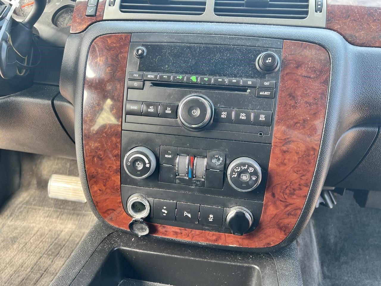 Audio Equipment Radio AM-FM-CD-MP3-USB Fits 11-21 EXPRESS 2500 VAN 104789707