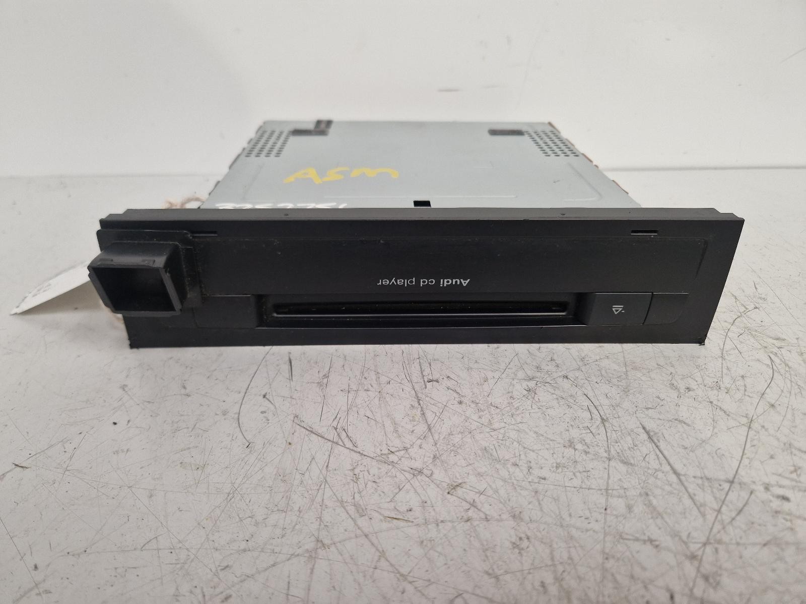 AUDI Q7 TDI 4L MK1 2007 RADIO STEREO HEAD UNIT CD