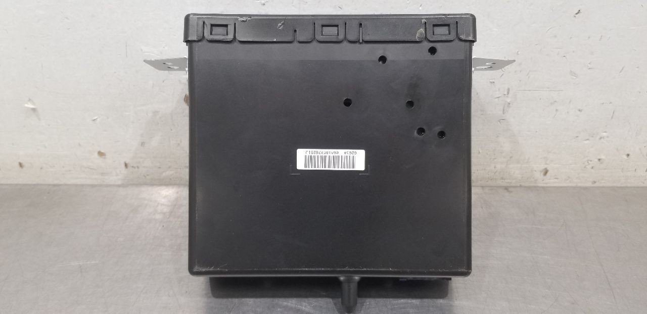 18 GMC SIERRA DENALI 1500 6.2L RADIO AUDIO DISC PLAYER OPT TG5 84016435