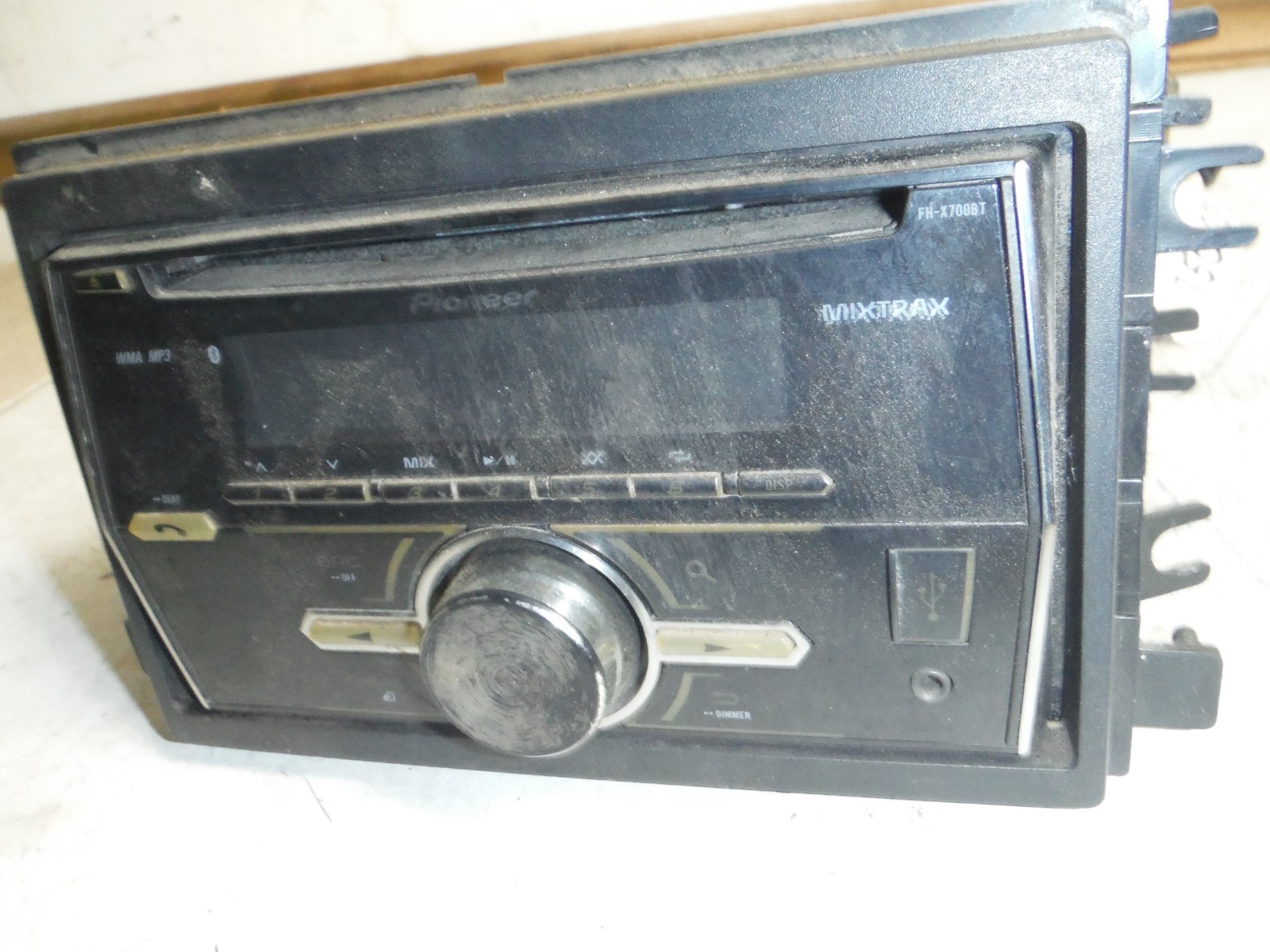 2005 Ford F-250 Super Duty Pioneer FH-X700BT Car Stereo Receiver OEM 2002-2007