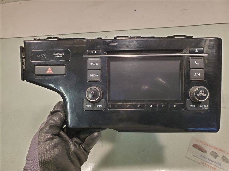 Audio Equipment Radio Receiver Assembly LX Fits 20 FIT 38970