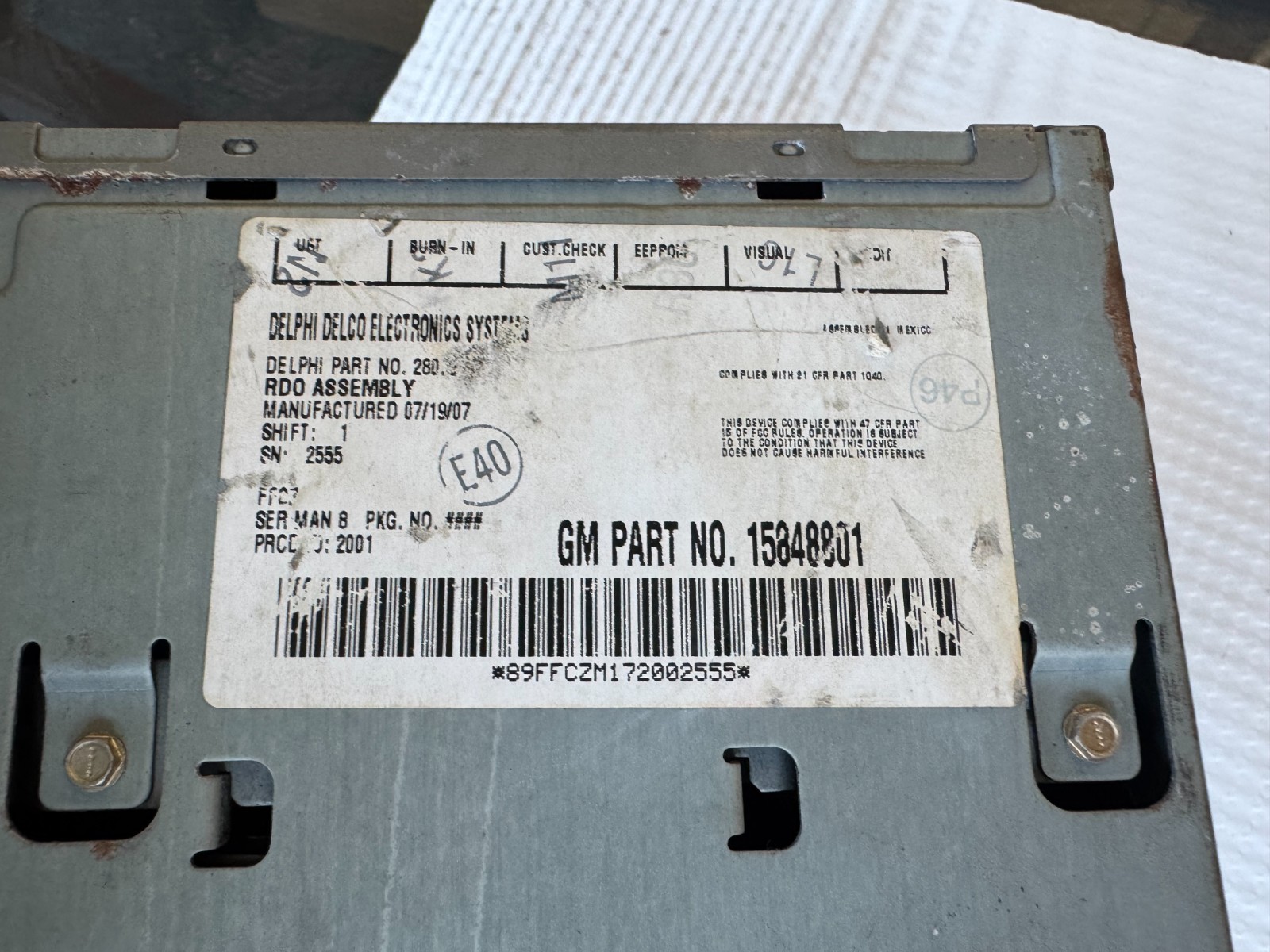 2007-2009 Pontiac G6 OEM Radio 6 Disc CD MP3 AUX 15848801 UBK