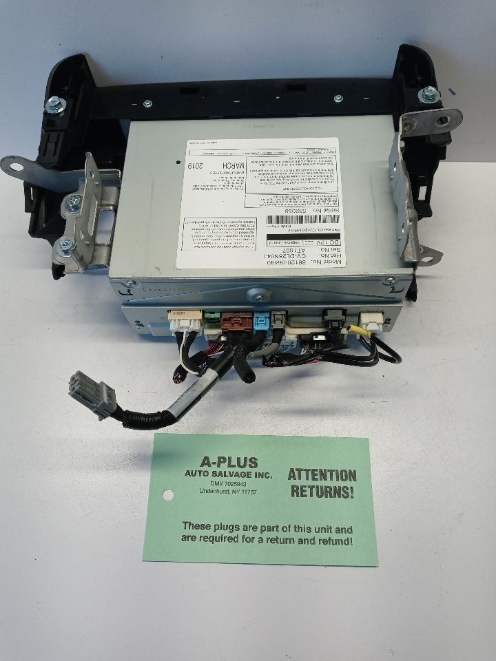 2019 Lexus ES300H OEM Radio Receiver Unit ID 86120-064440 12.3” Screen
