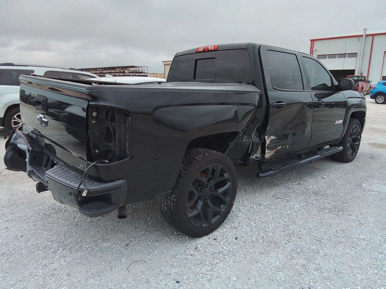 2016 GMC Sierra Chevy Silverado Radio Receiver ID 23402903