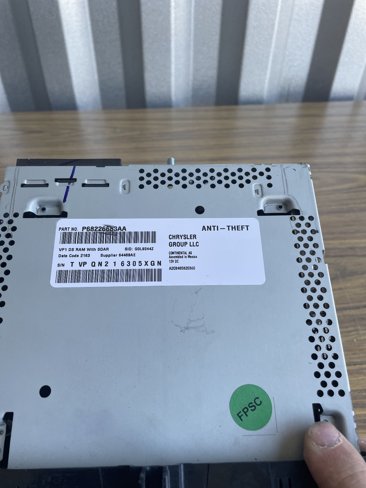 Chrysler 2013-2018 Dodge Ram 1500 2500 OEM AM FM Radio Reciever P68226683AA