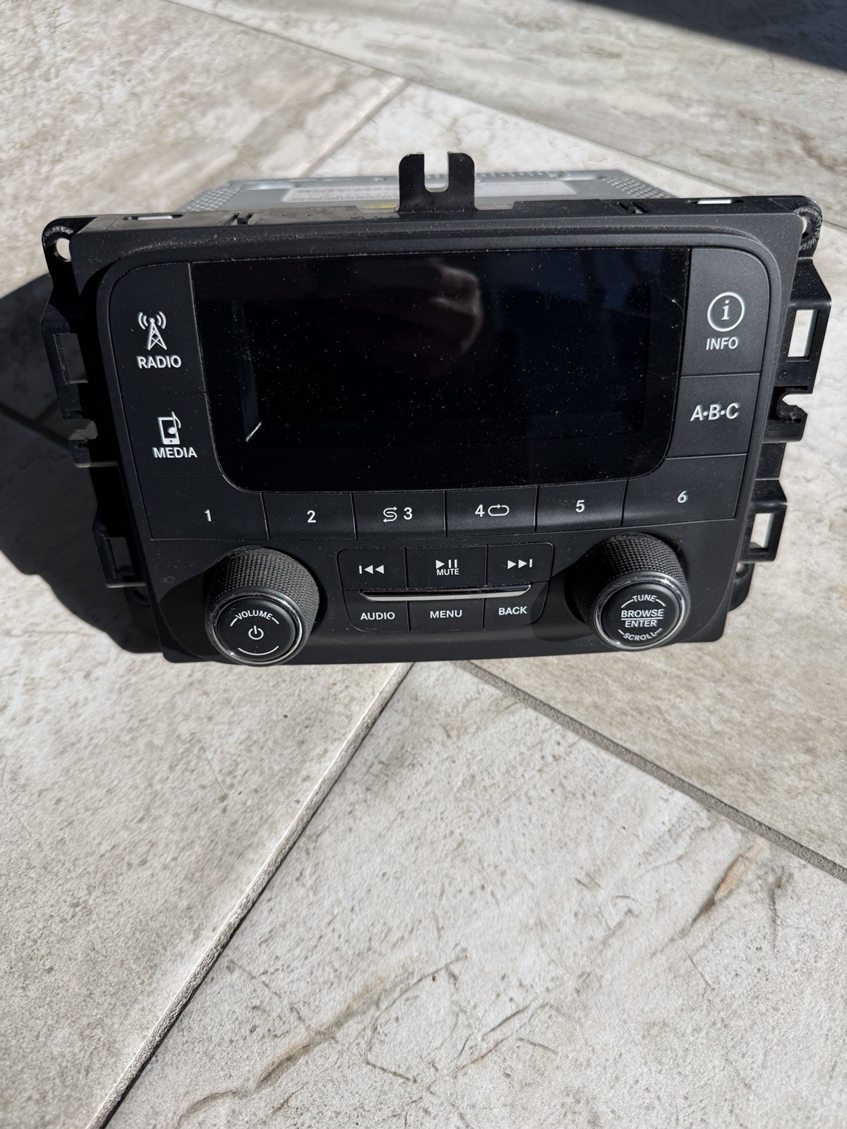 2013-2018 Chrysler Dodge Ram 1500 2500 3500 OEM Car Stereo Radio P68137113AF