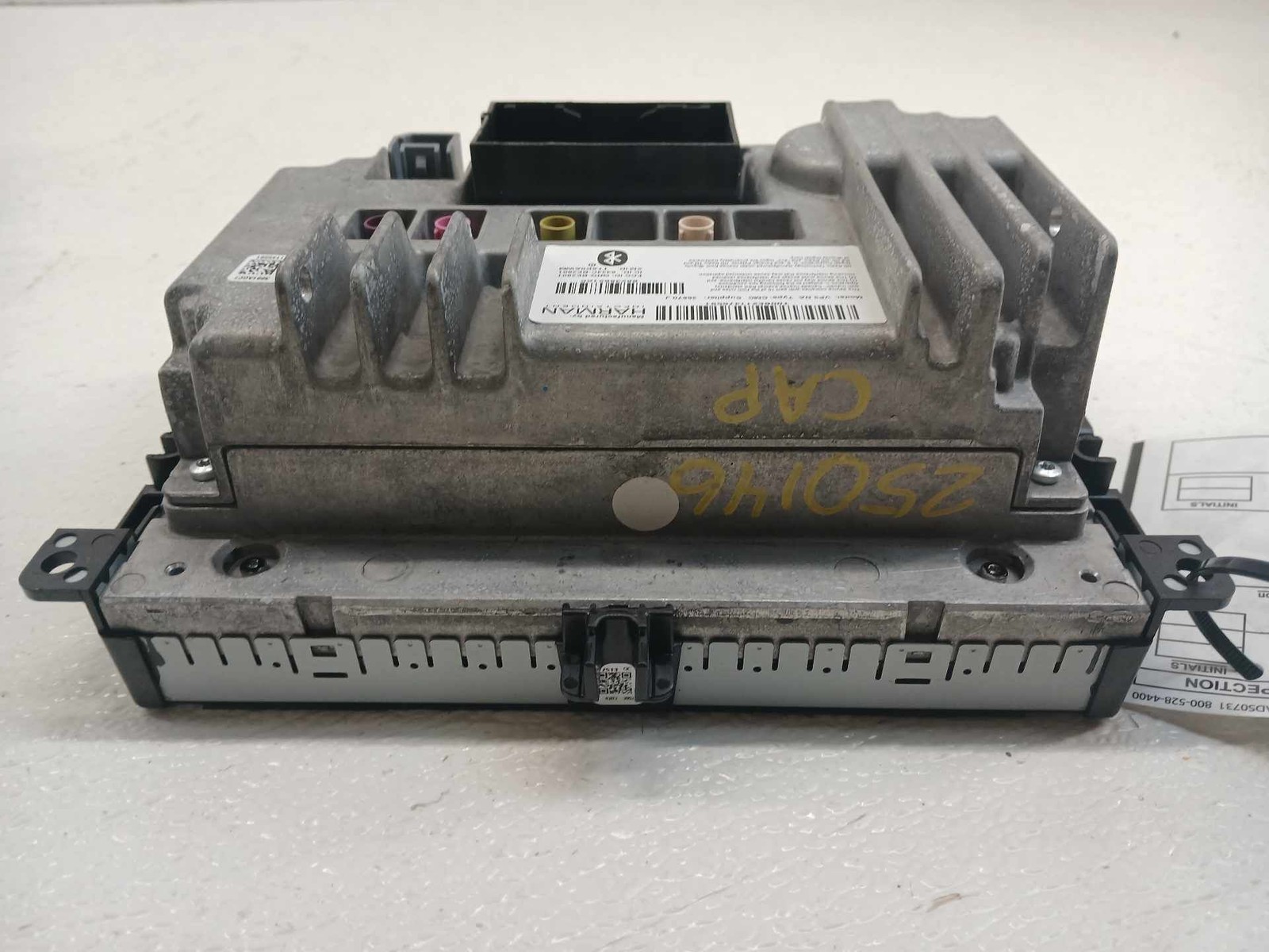 15 Jeep Cherokee Radio Receiver 8.4 Display Screen ID RA3 *May Need Programming*