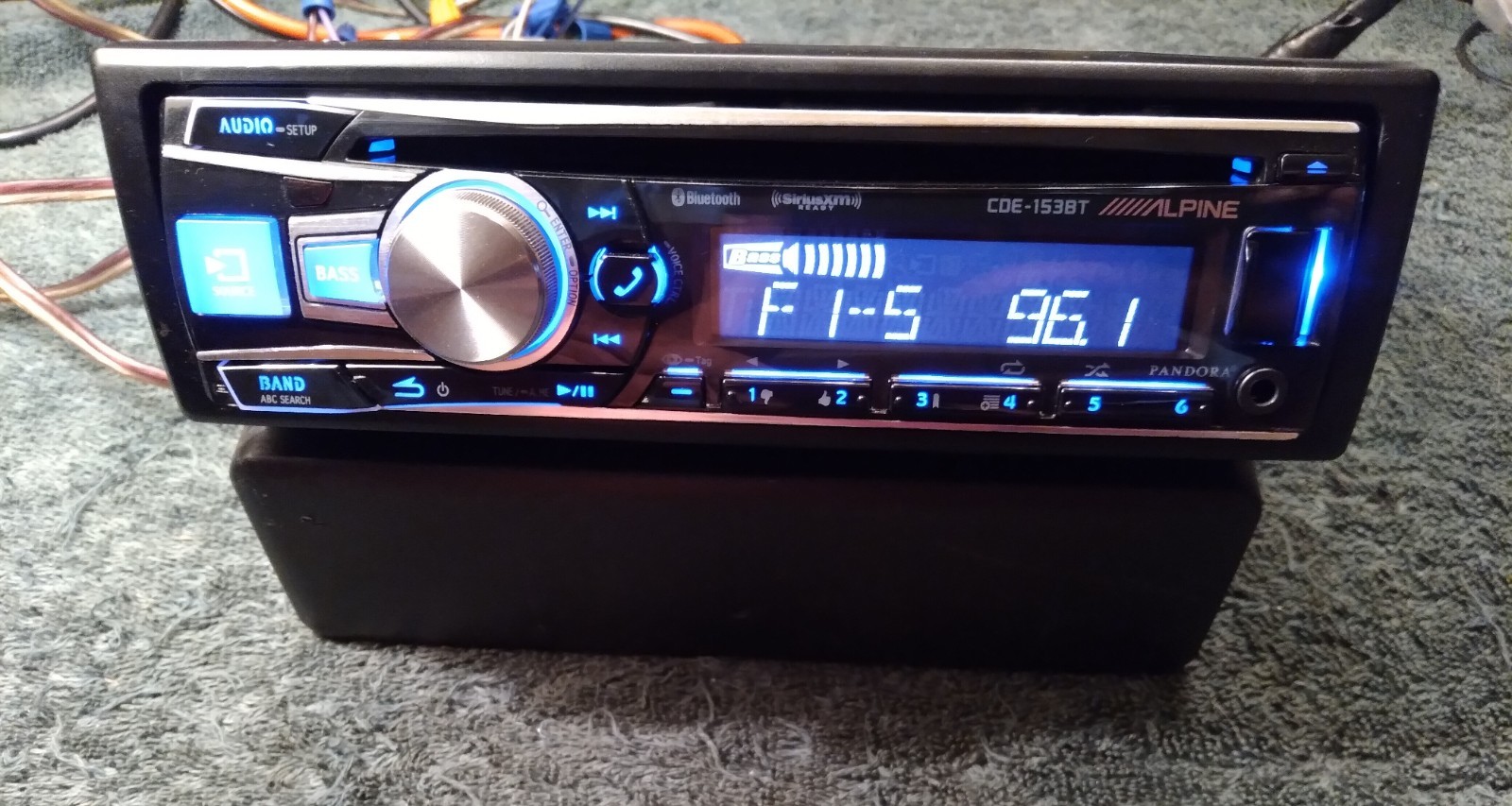 Alpine CDE-153BT, CD/MP3/USB, Bluetooth, Stereo Receiver