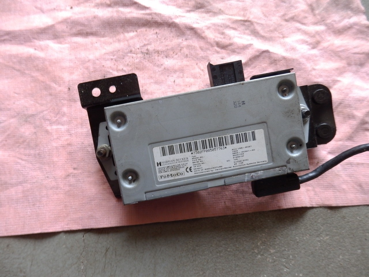 Jaguar XK XKR X150 Convertible Harman Becker USB AUX Audio Module 38k 07-15 OEM