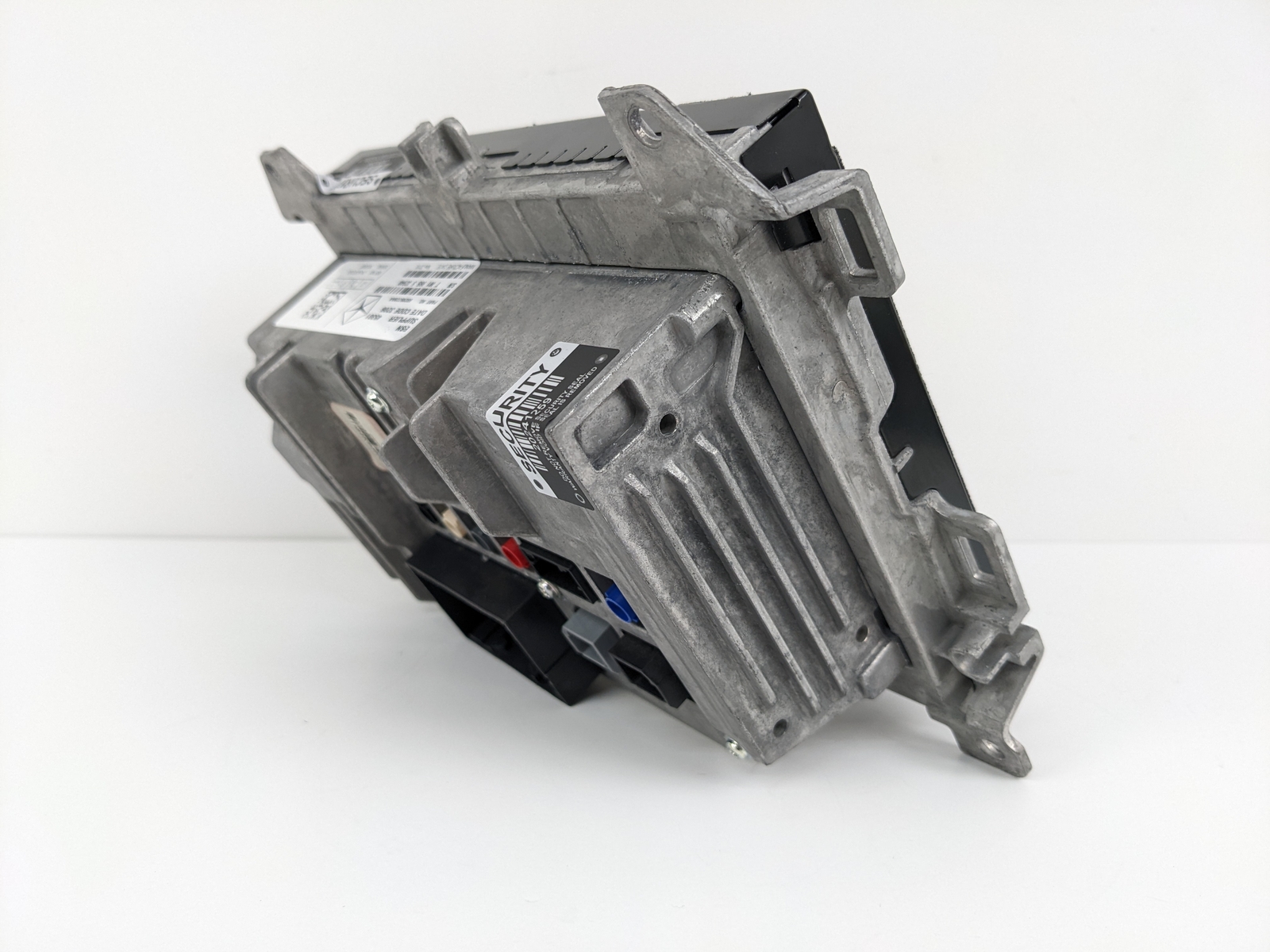 JEEP 4C UGQ 8.4 Inch Uconnect EUROPEAN REGION MAPS ONLY Apple CarPlay