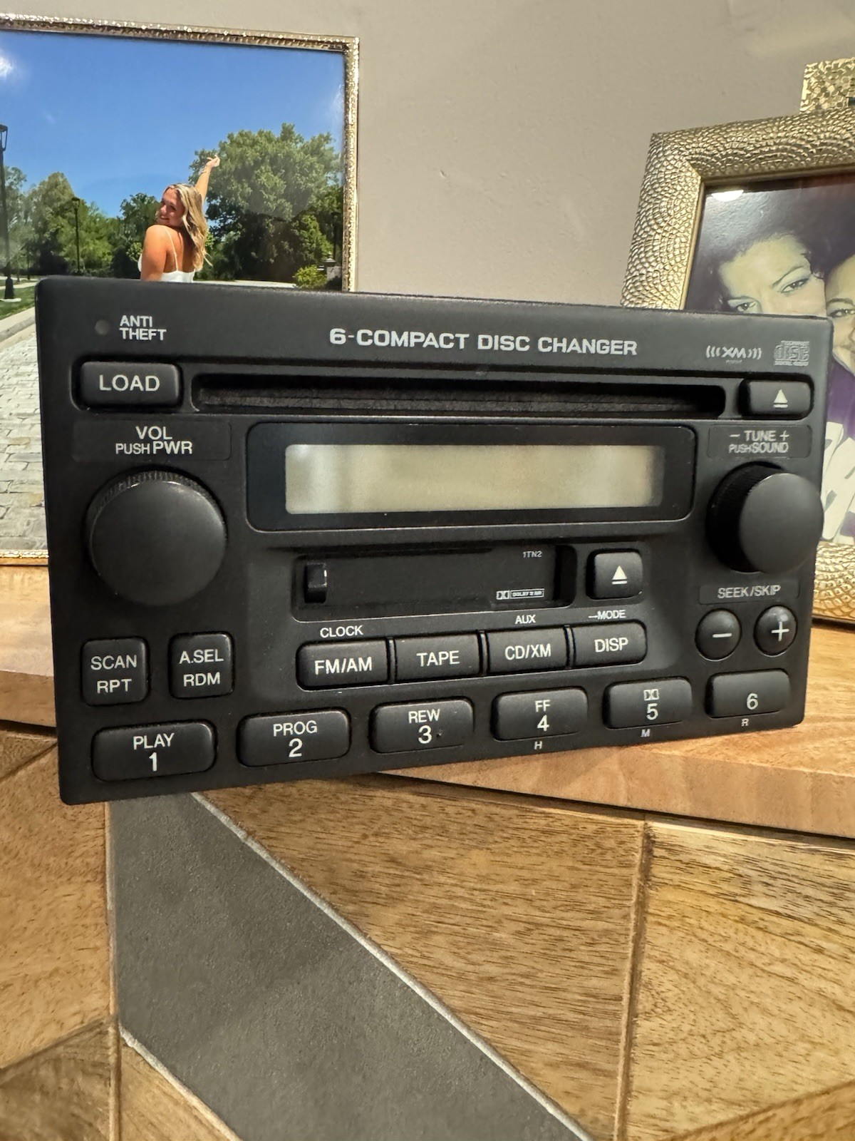 Honda CRV 05-06 Car Stereo CD , Cassette