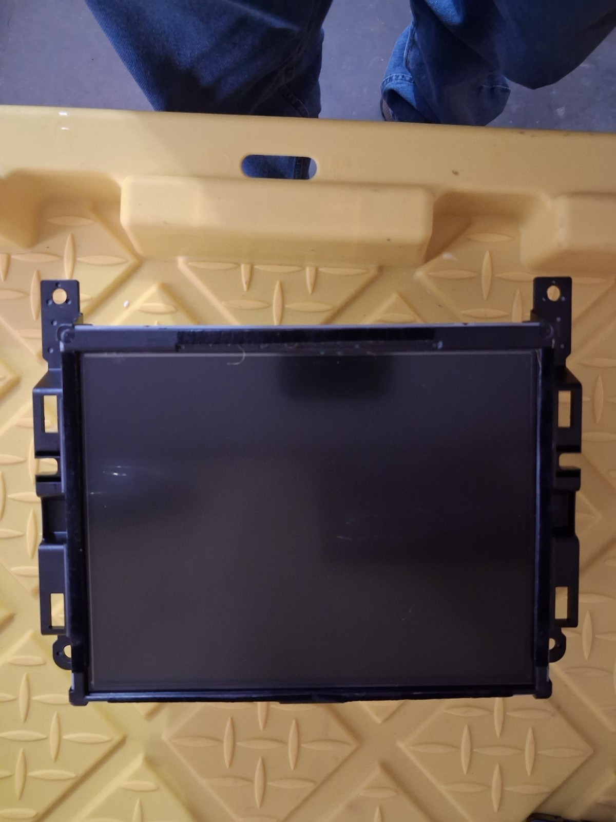 2017 CHRYSLER 200 RADIO DISPLAY SCREEN 8.4″ 68270680AE