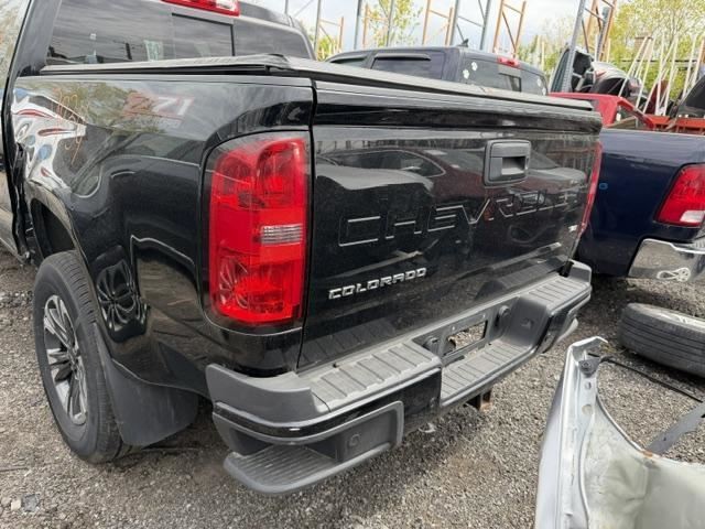 Audio Equipment Radio Control Panel With Screen Fits 18-22 CANYON 526485
