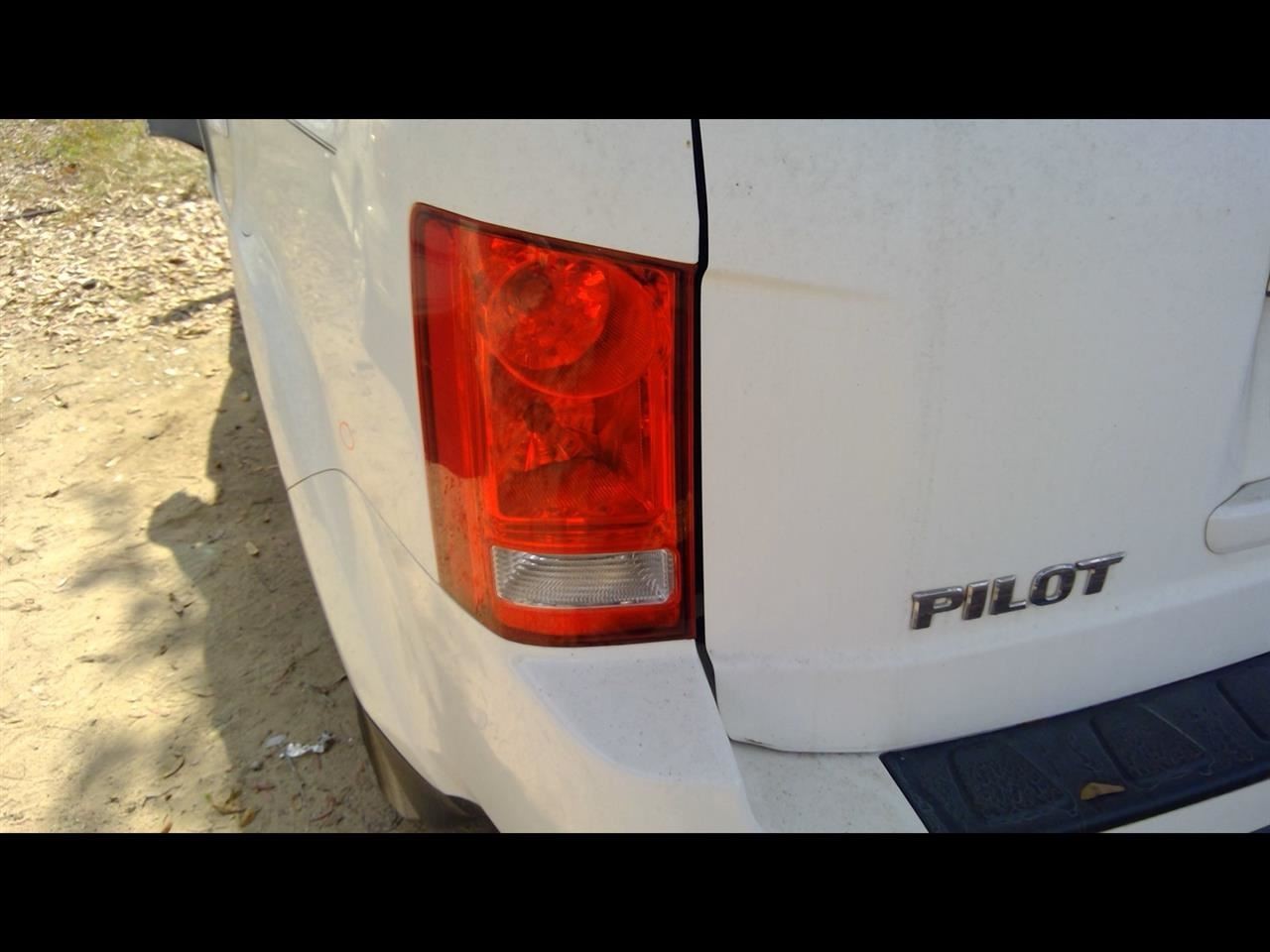 Camera/Projector Rear View Camera Gate Mounted Fits 09-15 PILOT 1170797