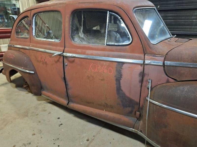 AM Radio Untested Fits 1947 FORD 1041351