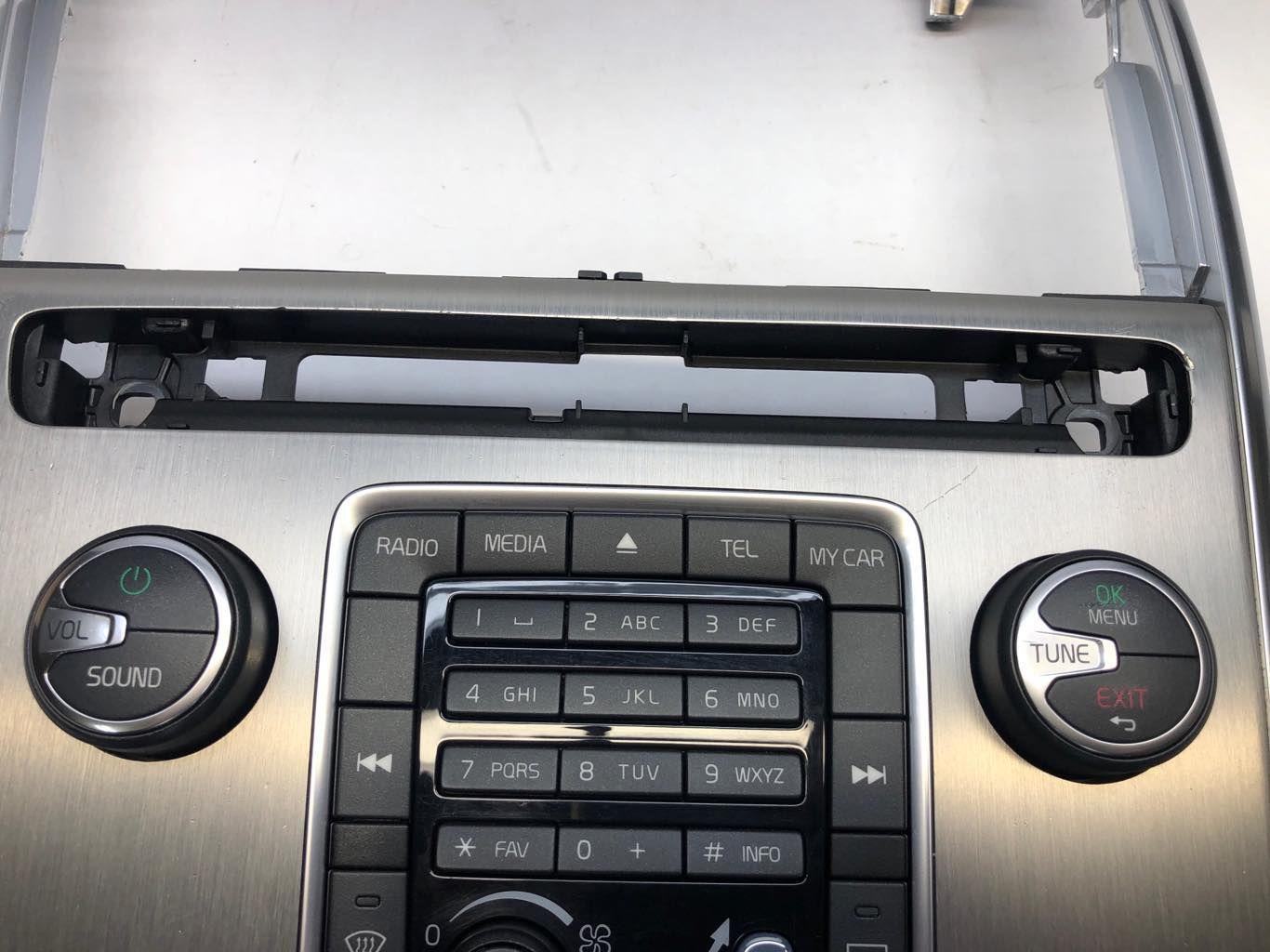 2011 – 2013 Volvo XC60 Radio Heater Climate Control Panel Trim Bezel 1302415 OEM