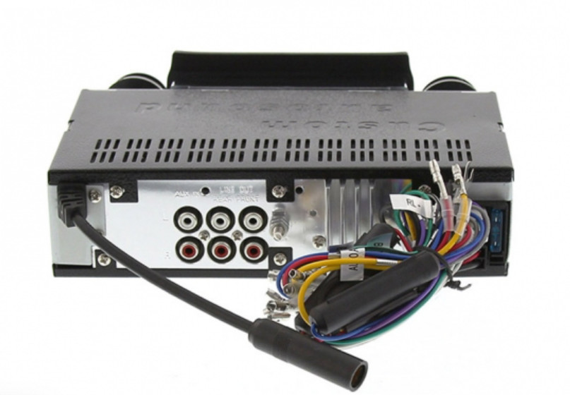 Radio AM/FM 1969-77 Camaro (USA230-69) Free Shipping