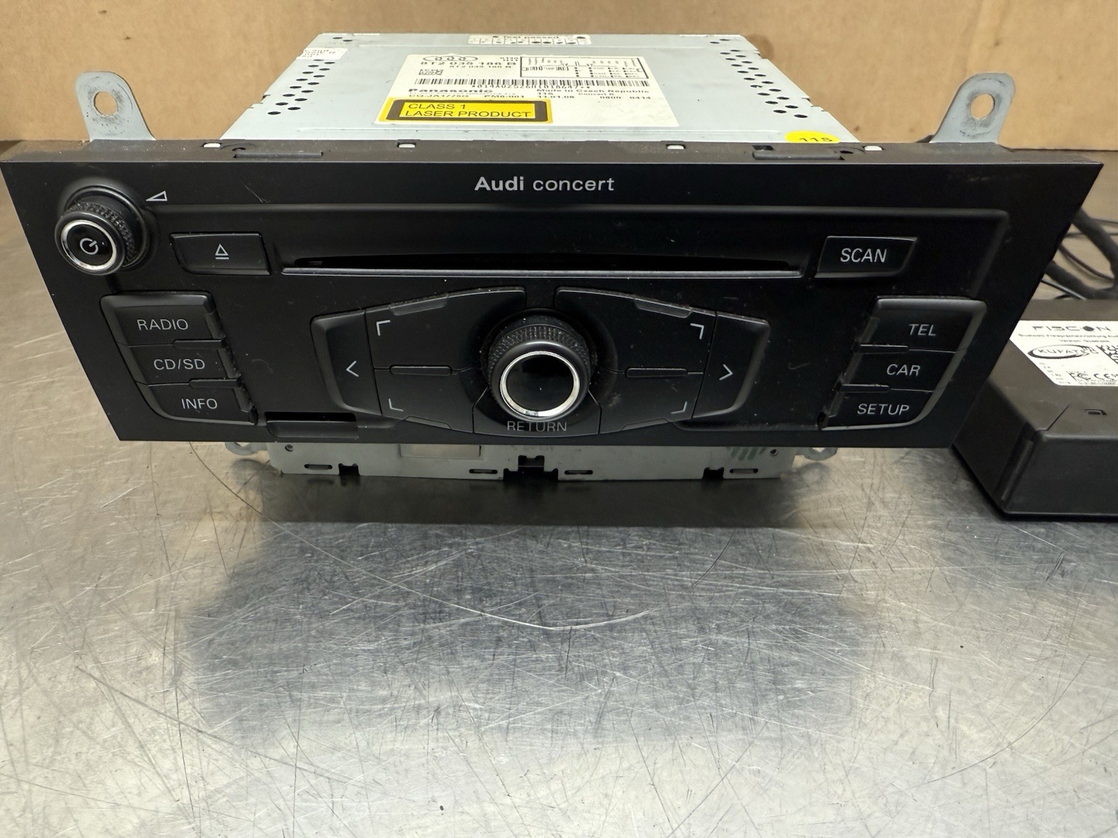 Audi A5 B8 Radio CD Player Head Unit With Hands Free 8T2035186B 2008