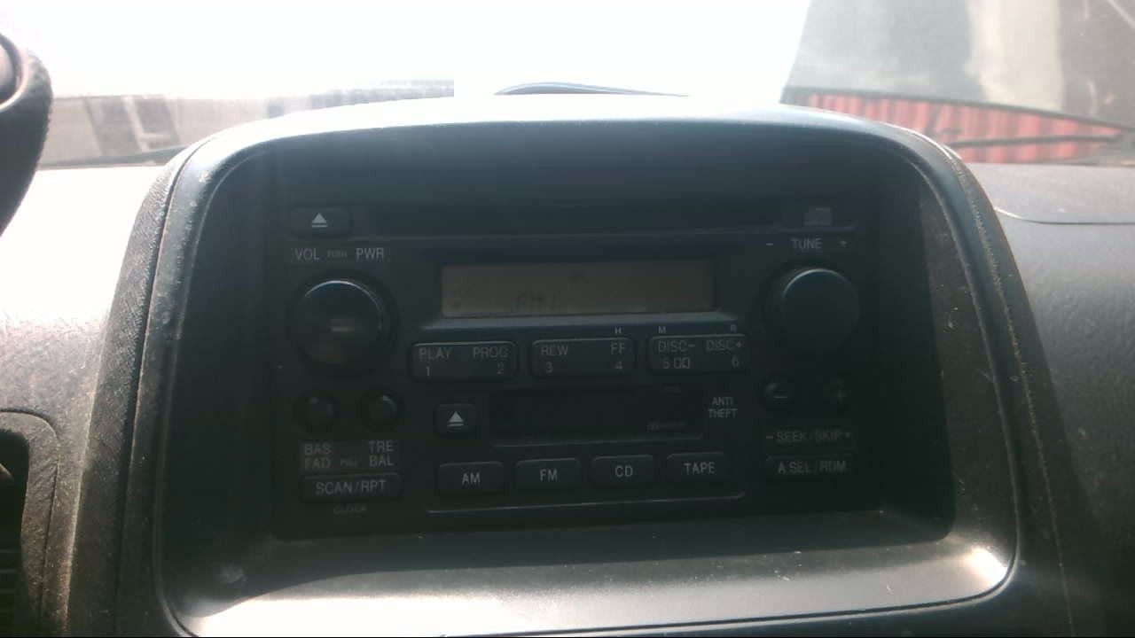 Audio Equipment Radio Am-fm-cd-cassette Single Disc 2TN2 Fits 05-06 CR-V 865242