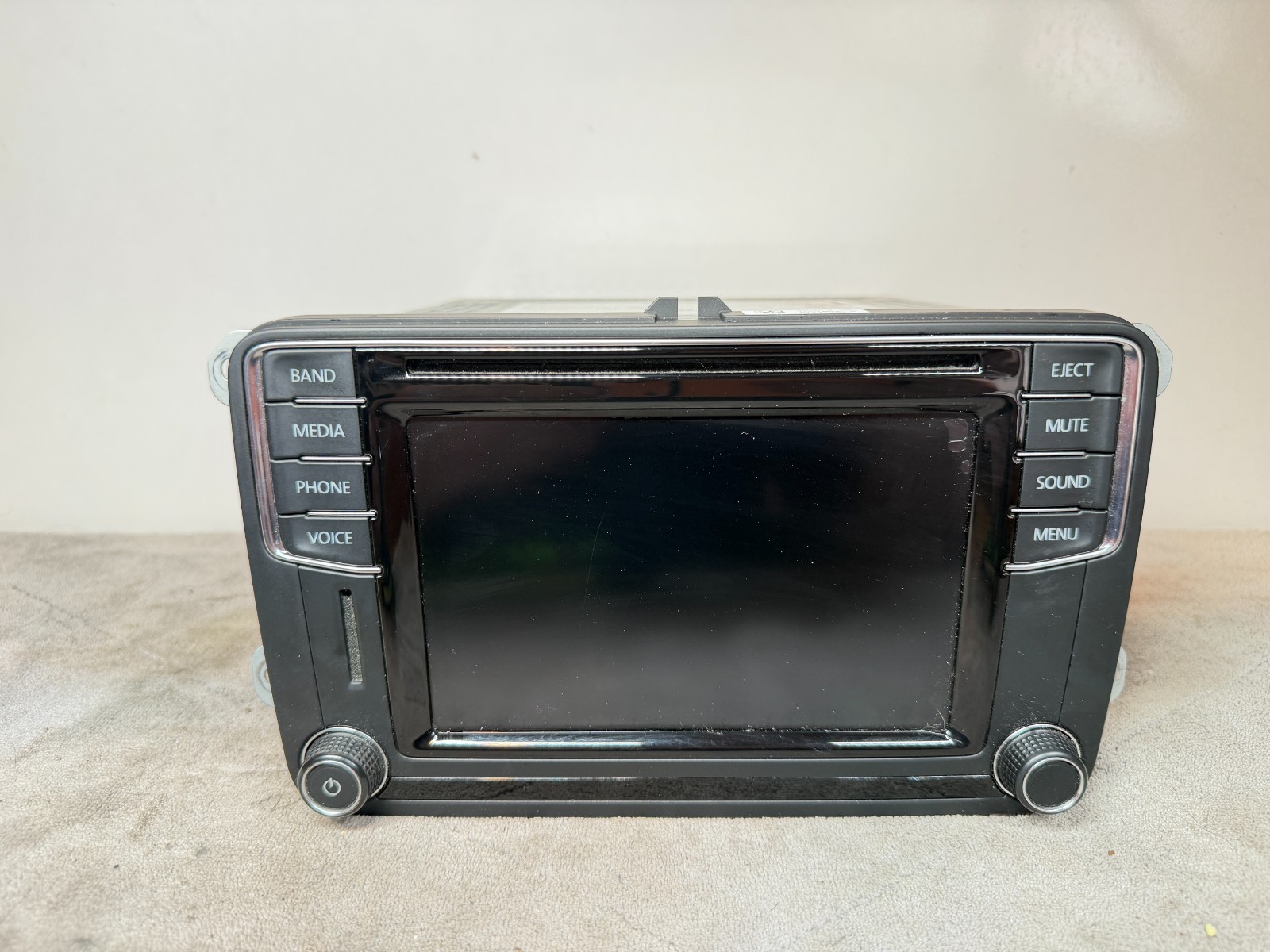 2016-18 Volkswagen Jetta CC Passat Tiguan Radio Head Unit Screen OEM 5C0035200B
