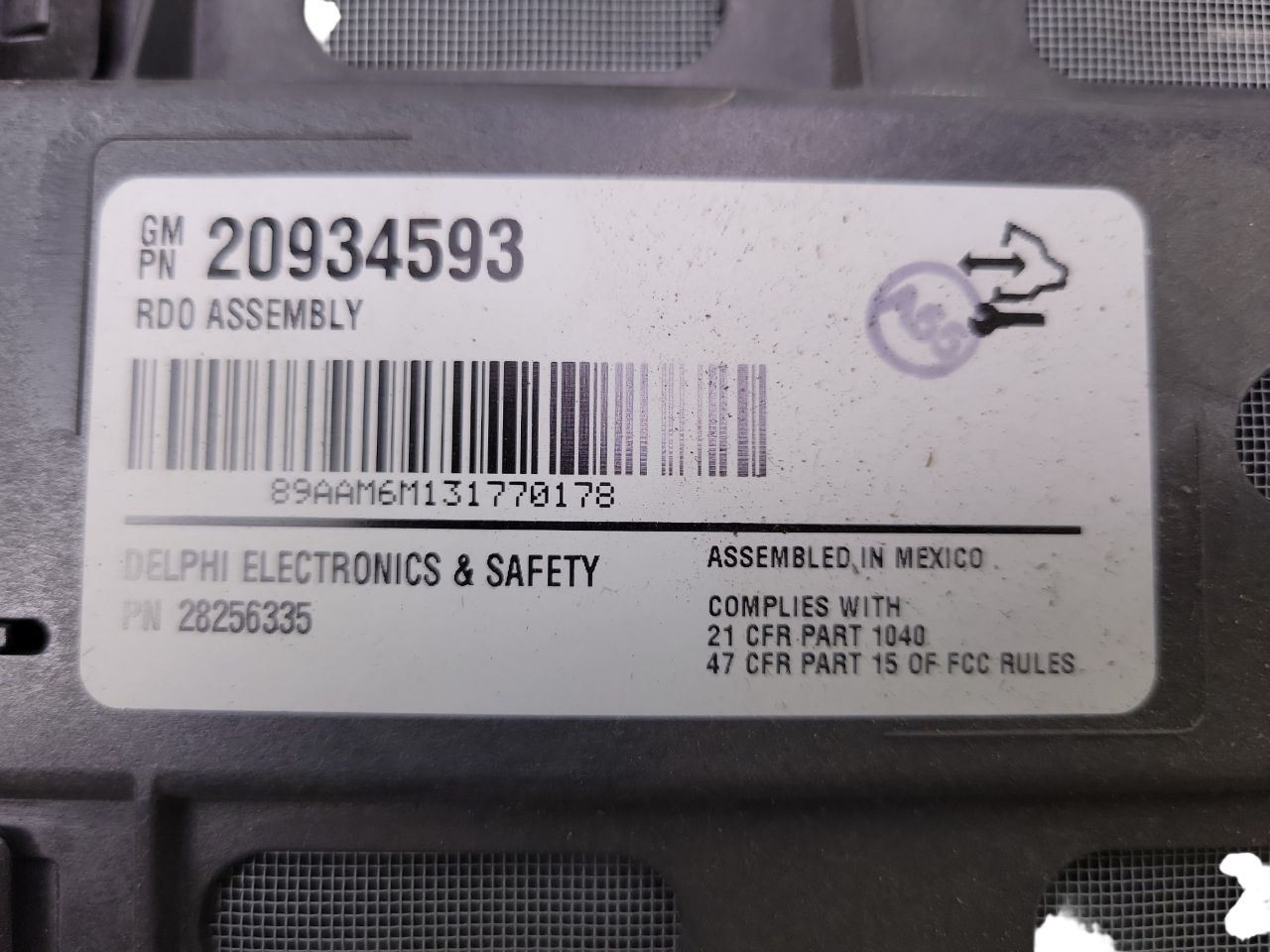Audio Equipment Radio AM-FM-CD-MP3-USB Fits 11-21 EXPRESS 2500 VAN 1068557