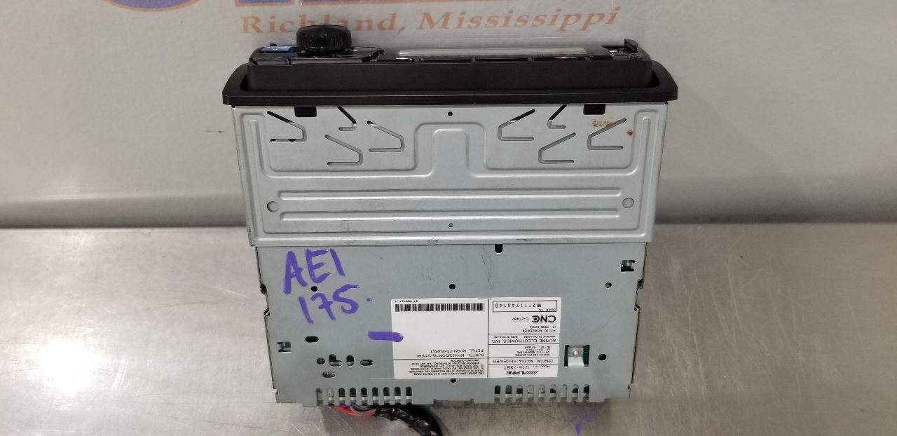 ALPINE UTE-73BT RADIO AUDIO RECEIVER HEAD UNIT 98 BMW M3 E36