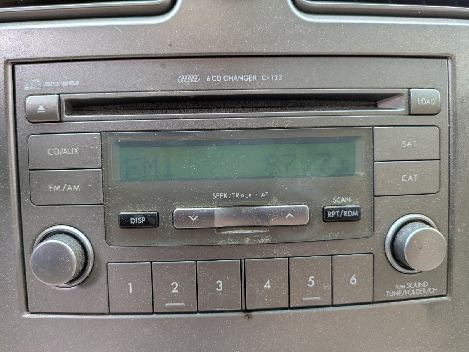 2007 Subaru Forester OEM Radio 6disc Changer
