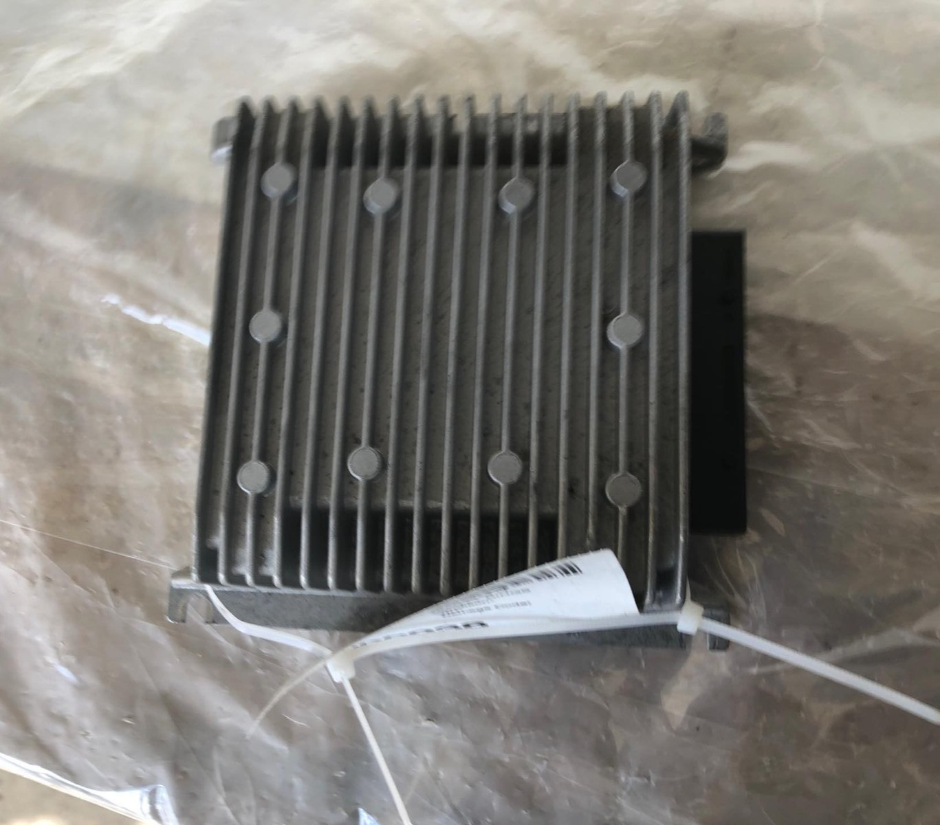 2013 – 2018 VOLKSWAGEN JETTA GLI Amplifier Radio Receiver Booster 5C6035456A