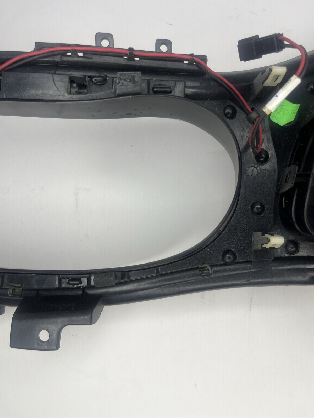 2013-2016 Dodge Dart 8.4” Uconnect Radio Display Screen 05091143AE OEM