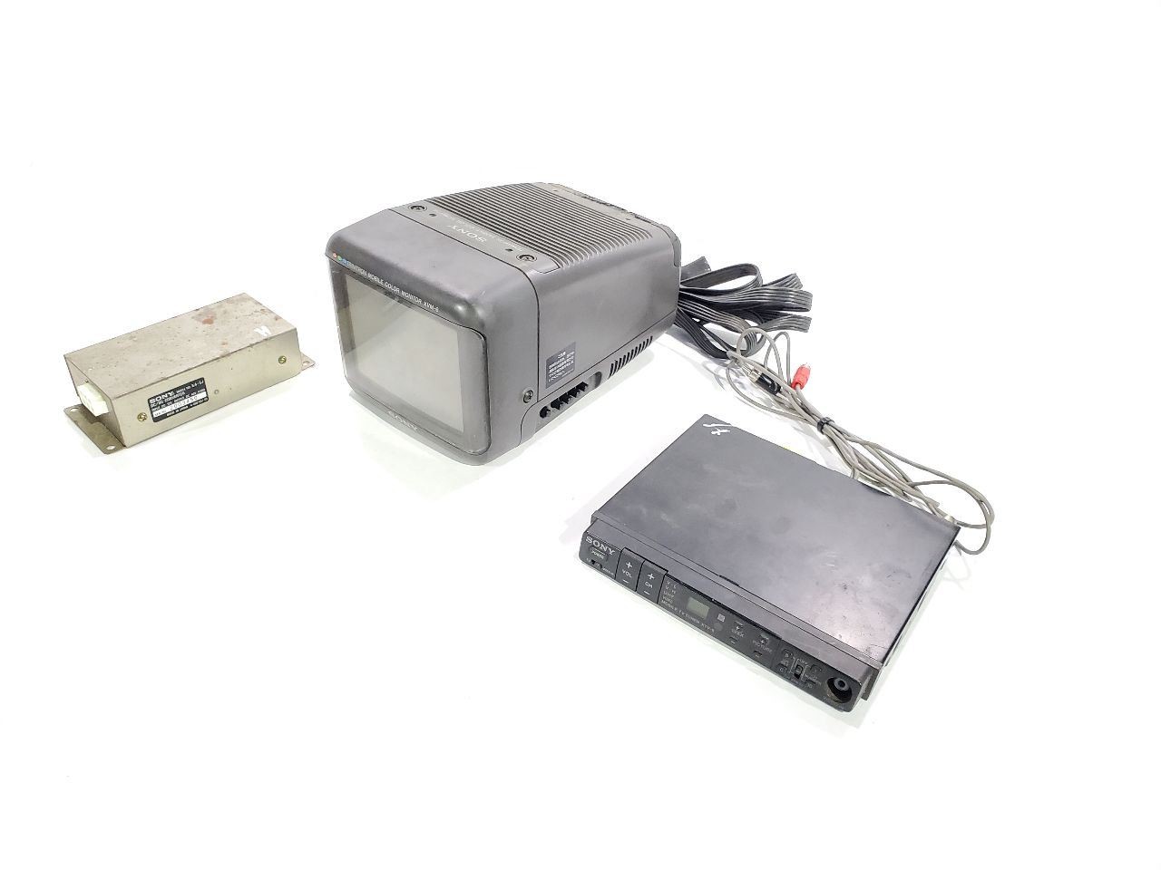 1994 Rolls Royce Silver Spur OEM Sony xtv-8 and xvm-6 Retro Monitor