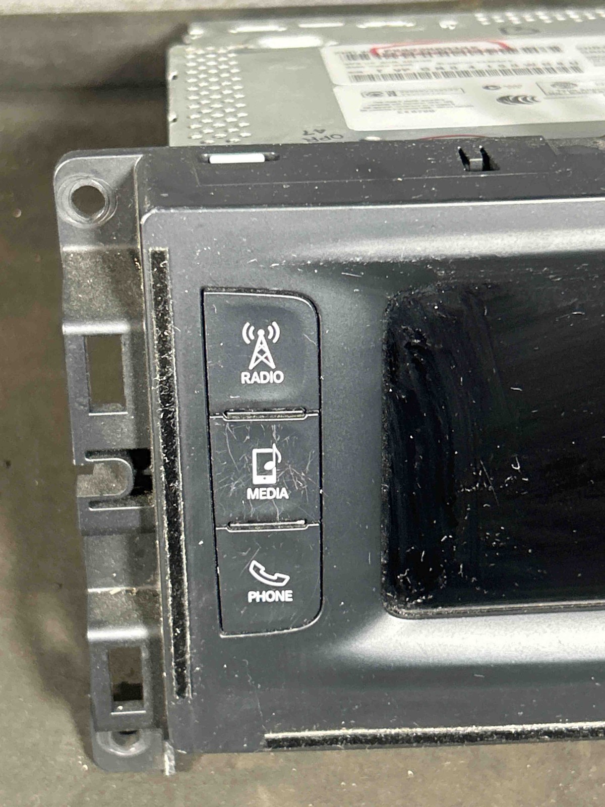 Fits 2015 Chrysler 200 Radio Receiver & Display OEM:68226694AF