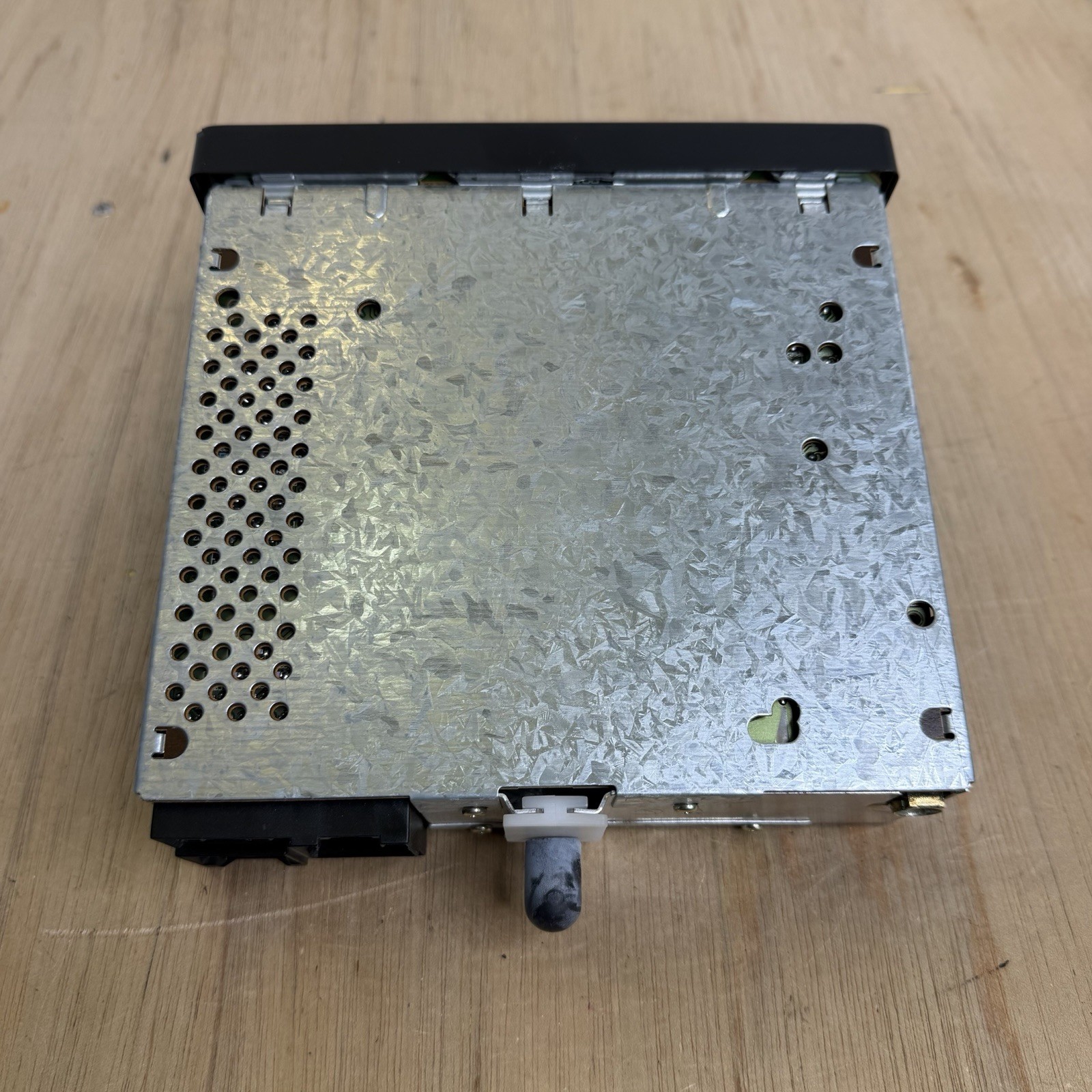 2003 2004 FORD F150 GEUNINE OEM AM/FM CASSETTE RADIO 3L3T-19B132-AA