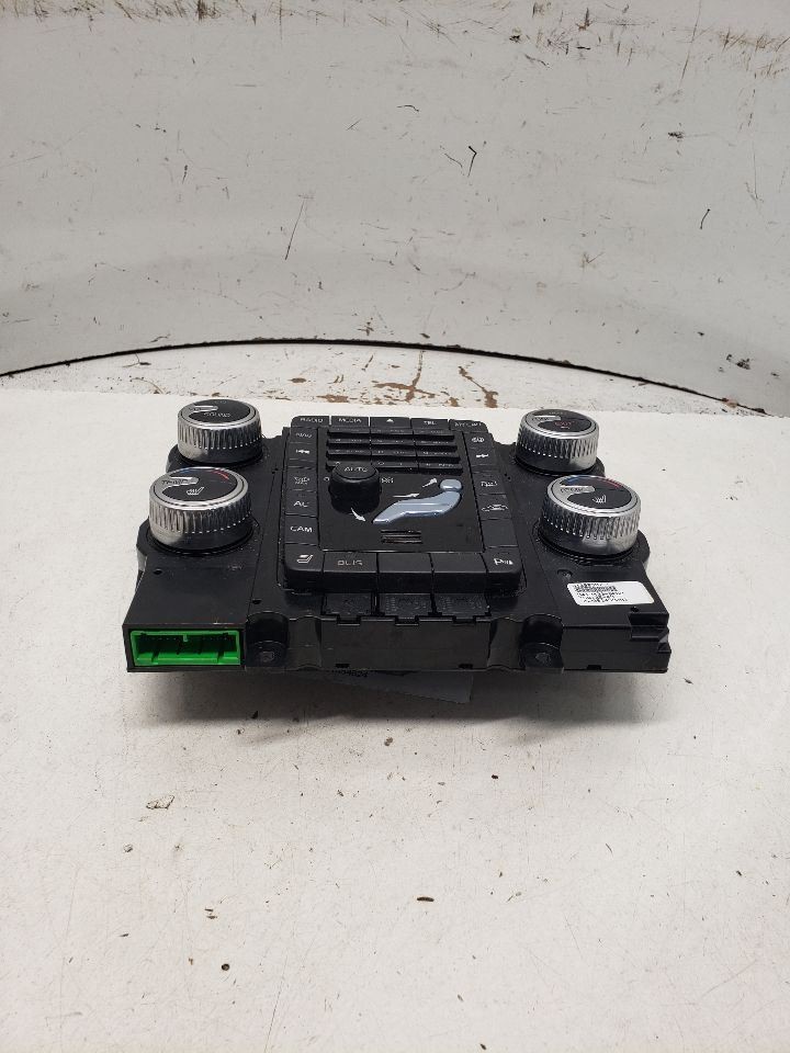 2009-2016 Volvo Radio Tuner Satellite 80 SERIES Stereo Receiver OEM 1454824