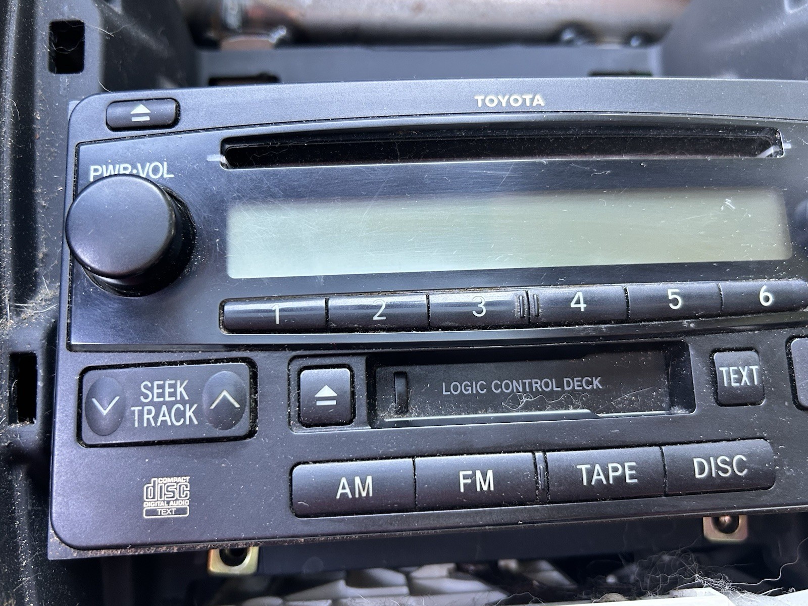 2003 2004 2005 Toyota Celica Rav 4 Matrix 4Runner Radio CD Cassette OEM 16844