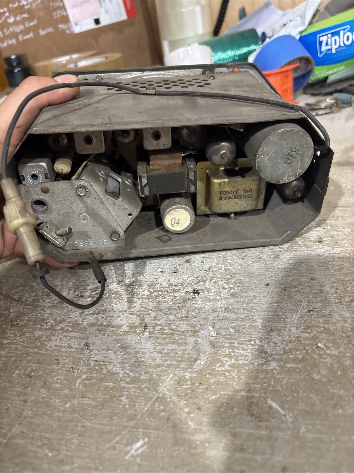 1956 Nash Rambler Vintage Motorola 6MR 12v AM Car Radio Not Working For Parts