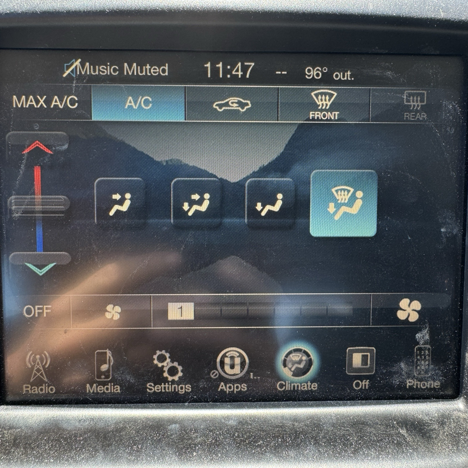 2015 Chrysler 200 Info Media Display Screen Head Unit VP3 NA W/ Air Vents OEM