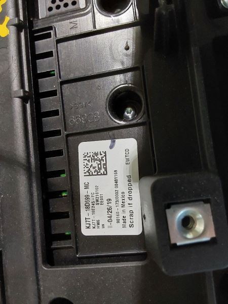2019 Lincoln MKC Radio Control Panel Heated and Cooled Seats ID KJ7T-18D699-MC