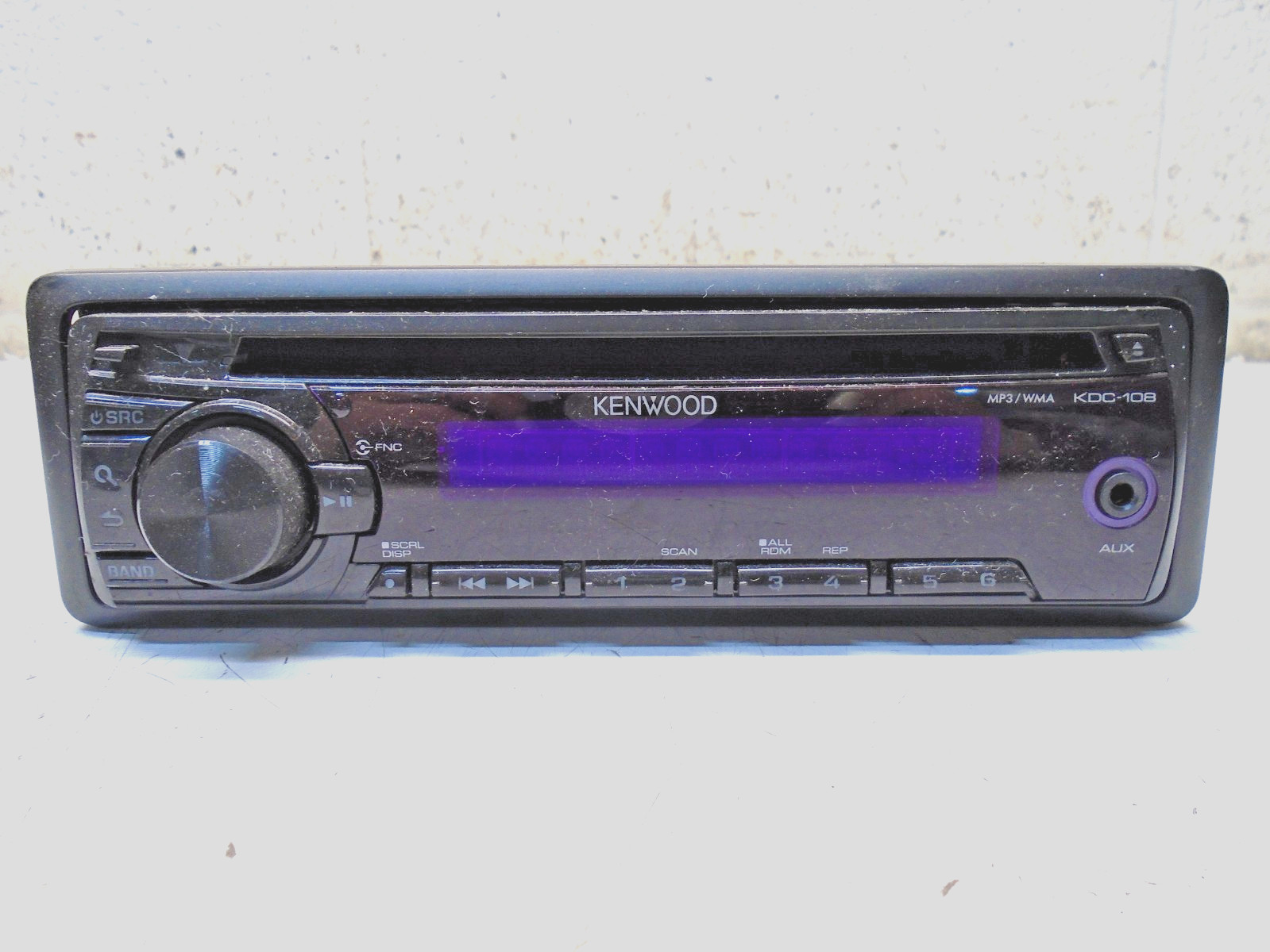 W4 Kenwood KDC-108 CD Receiver MP3/WMA