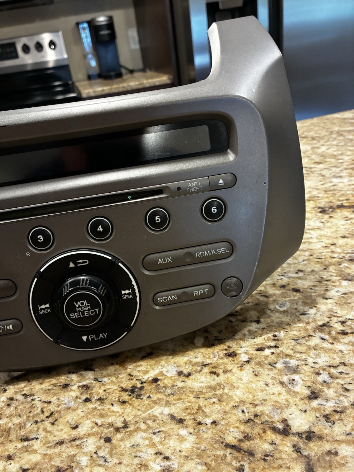 2009 Honda Fit Radio Receiver Audio Stereo AM FM CD Player OEM 39100-TK6-A011-M1
