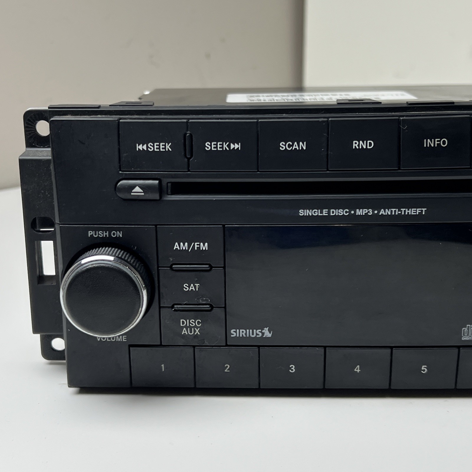 2012 JEEP WRANGLER RADIO CD MP3 PLAYER P05091164AA OEM