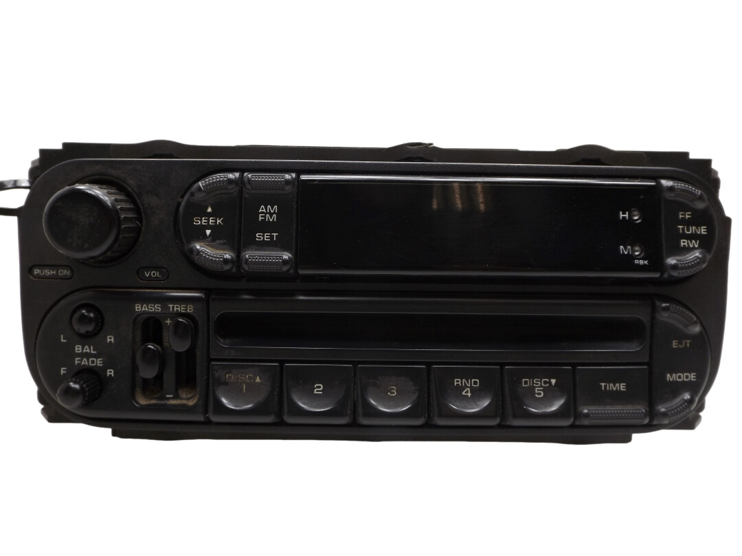 1999-2004 Jeep Grand Cherokee Radio Unit Used OEM P05064354A1