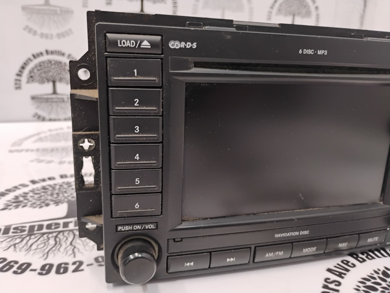 2006-2007 Chrysler 300 OEM 6 Disc CD/AM/FM Radio Reciever w/ Nav 56038646AL