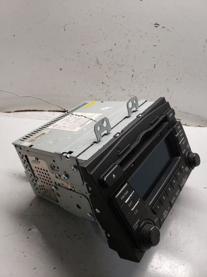 2011-2013 Kia Optima Radio EX Luxury Canada Receiver Stereo Receiver OEM 723084