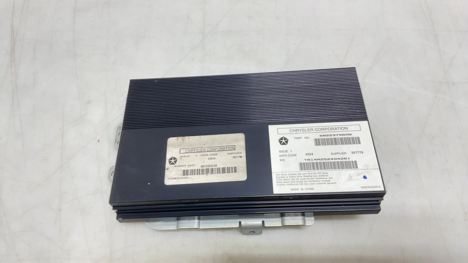 Jeep Wrangler JK OEM Factory Premium Amplifier 68223347AC 2015 2016 2017 167722
