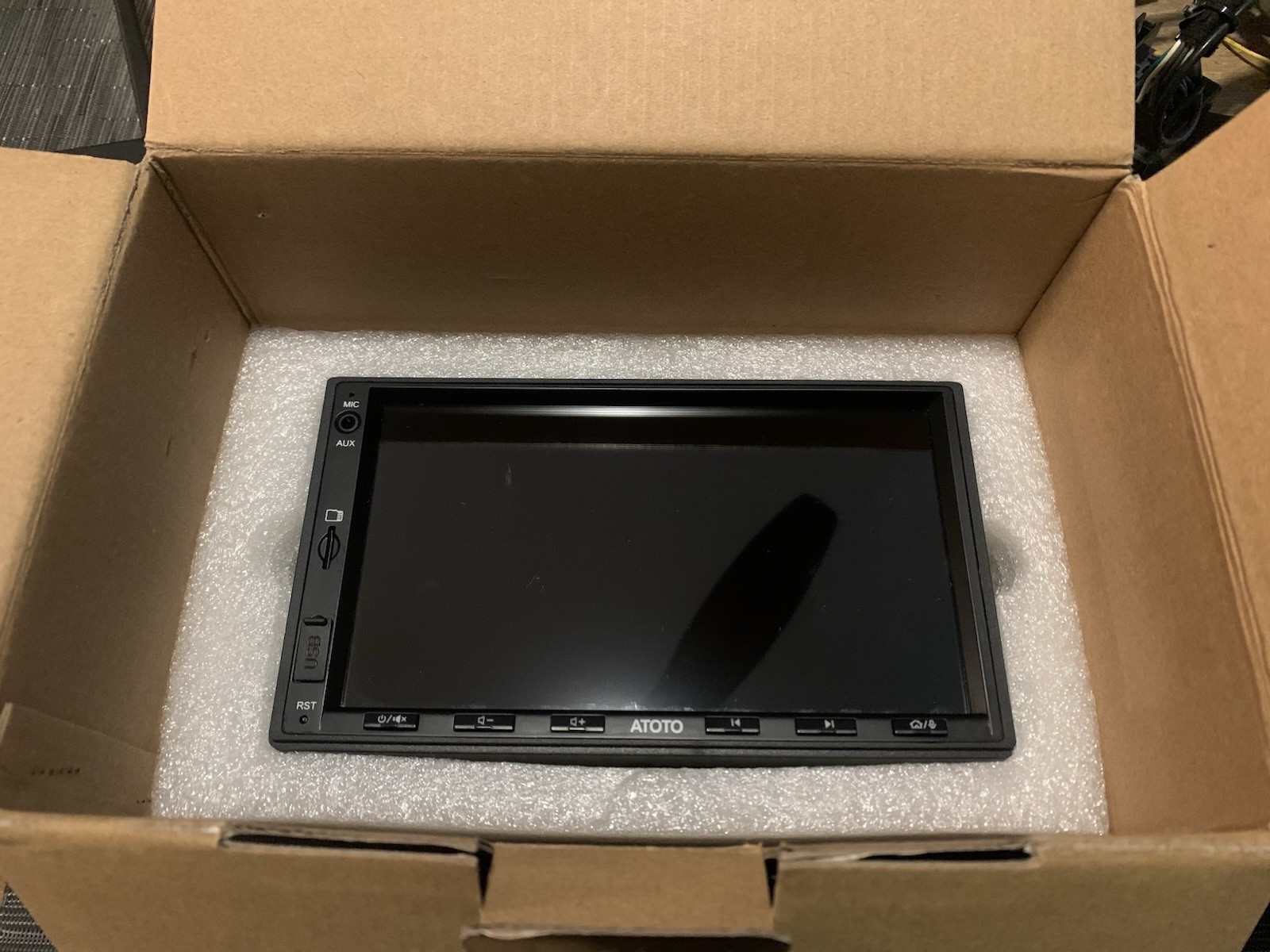 BMW 135i Carplay Radio Upgrade Bundle Logic 7 HiFi Steering Control Fiber Optic