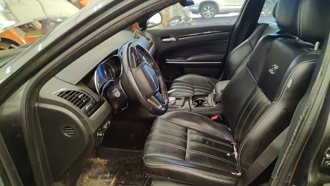 Audio Equipment Radio Display And Receiver Uconnect 4C Fits 21-22 300 7136555