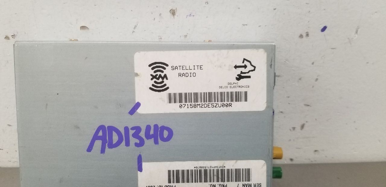 08 CADILLAC XLR-V RADIO AUDIO SATELLITE RECEIVER 28045272